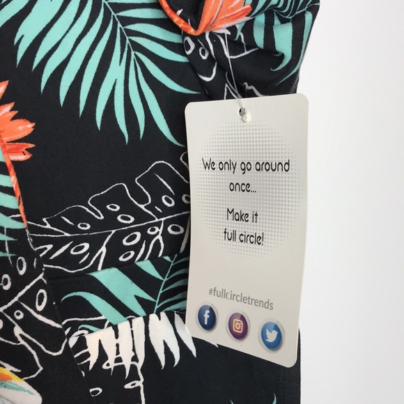 NWT Full Circle Faux Wrap Jumper 1X-3X PLUS SIZE - Picture 4 of 9